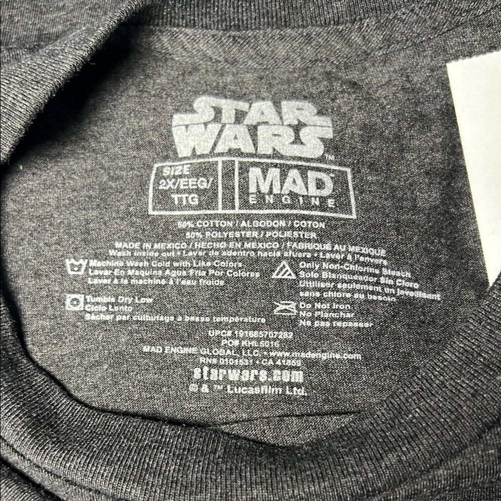 🌠Star Wars 1977 Gray Tee with colorful Design - Picture 4 of 7